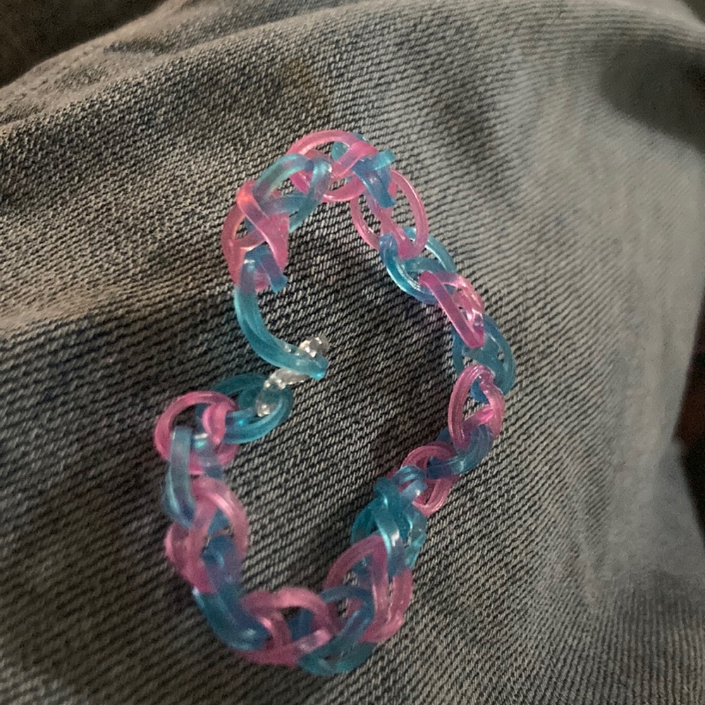 Selling custom rubber band bracelets. $5 each. All $$ goes to college